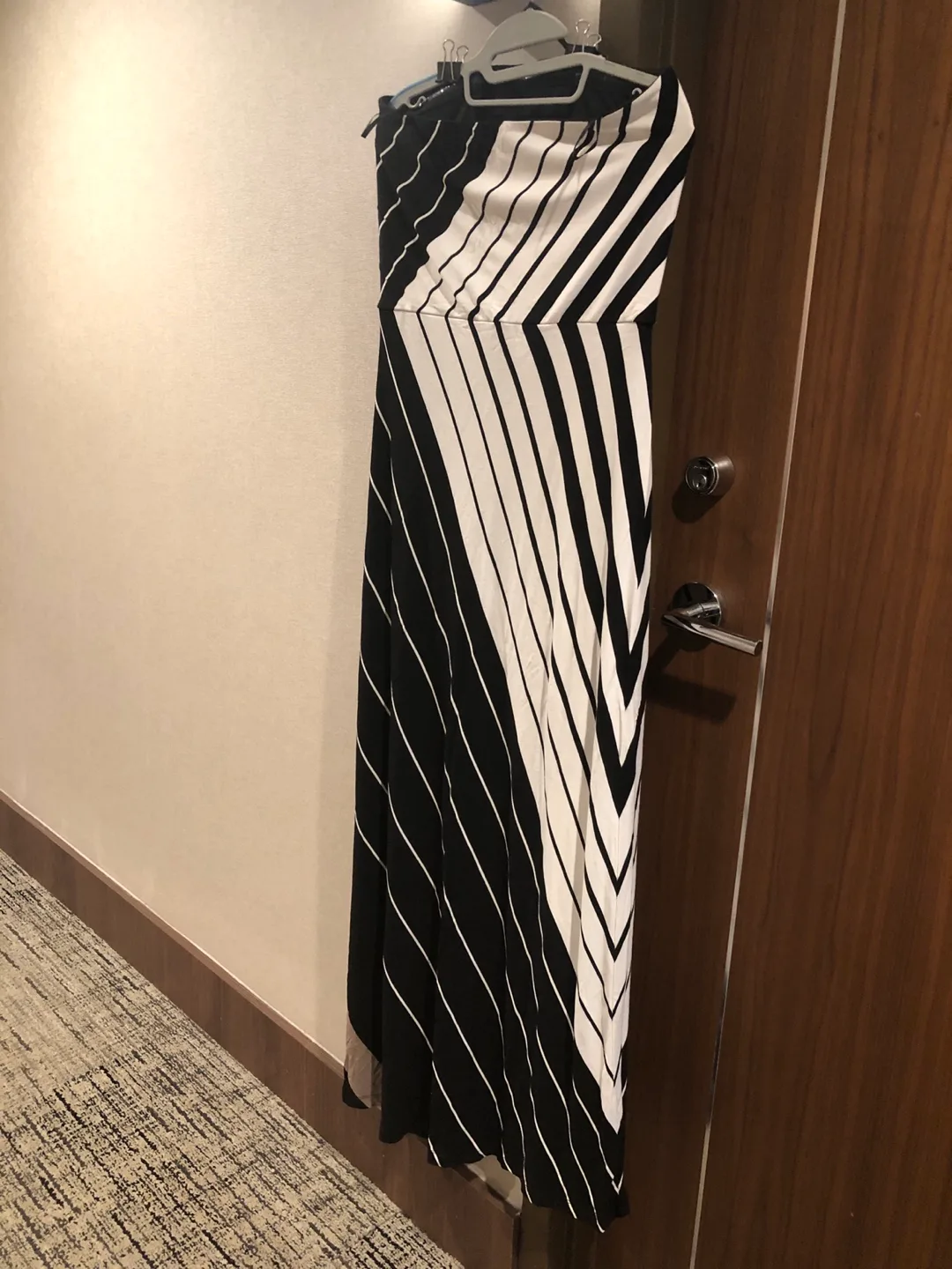 Black and White Striped Maxi Dress( free shipping conditionally) image indicator(3)