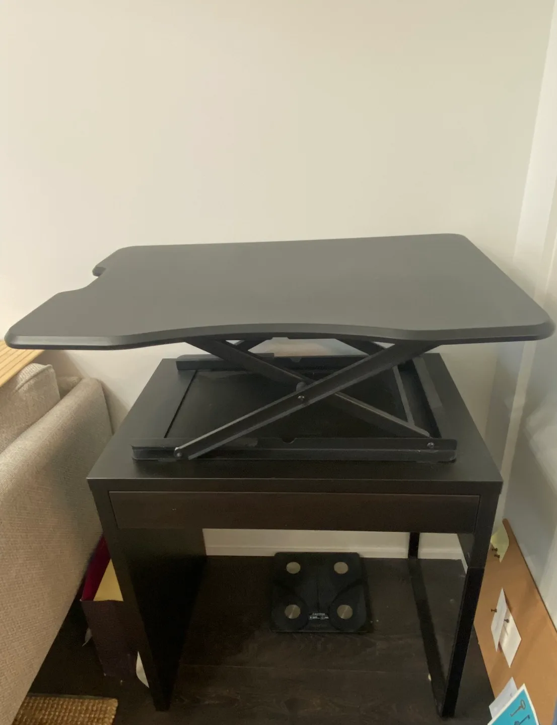 Zinus Smart height Adjustable Desk - Black image indicator(4)