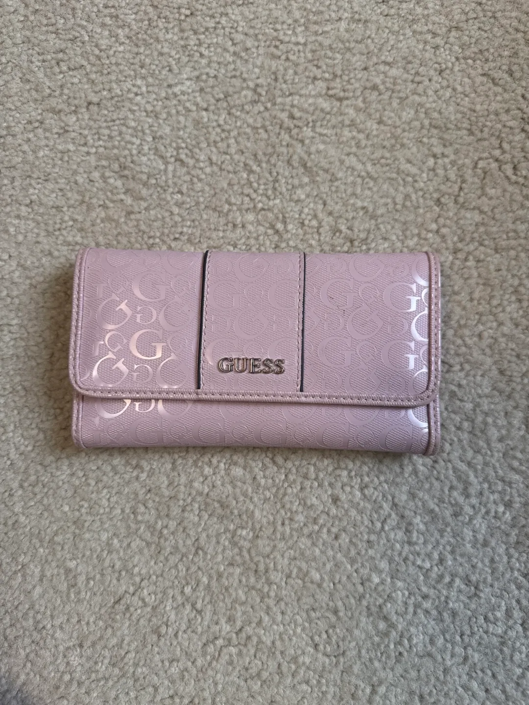 Guess Pink Wallet thumbnail