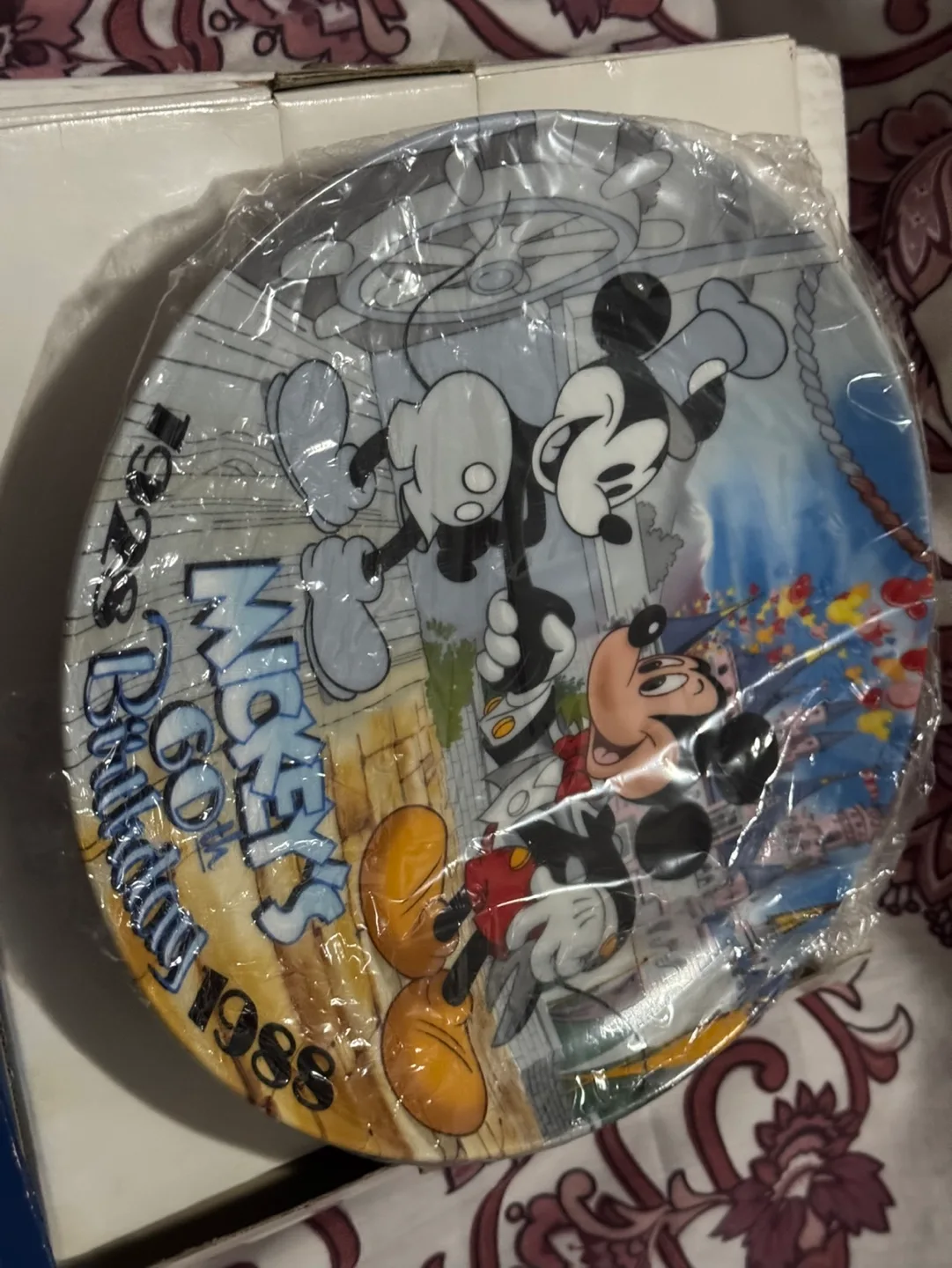 Disney lot Oral-B Toothbrush, Tsum Lip Smacker, Star Wars Mickey image indicator(4)