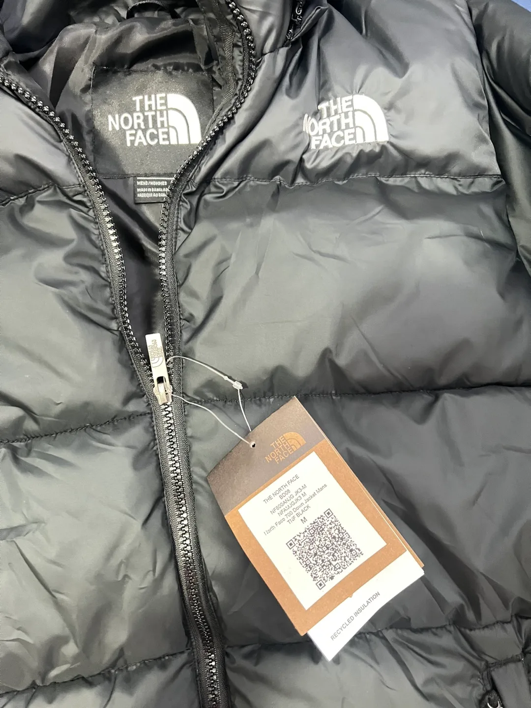 The North Face 700 Fill Power Puffer Jacket - Men's Size Medium image indicator(3)