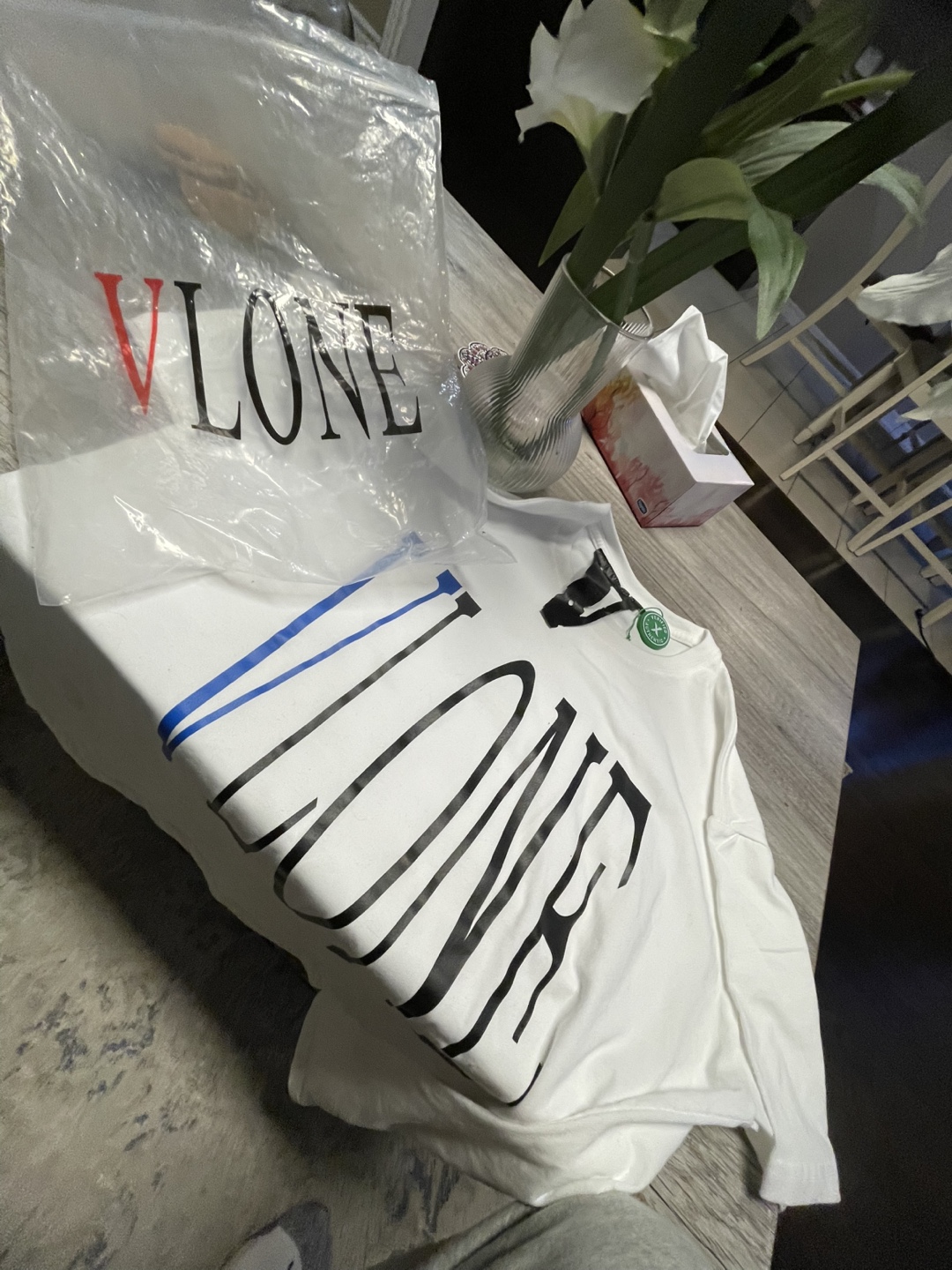 VLONE WhiteT-Shirt - photo 2