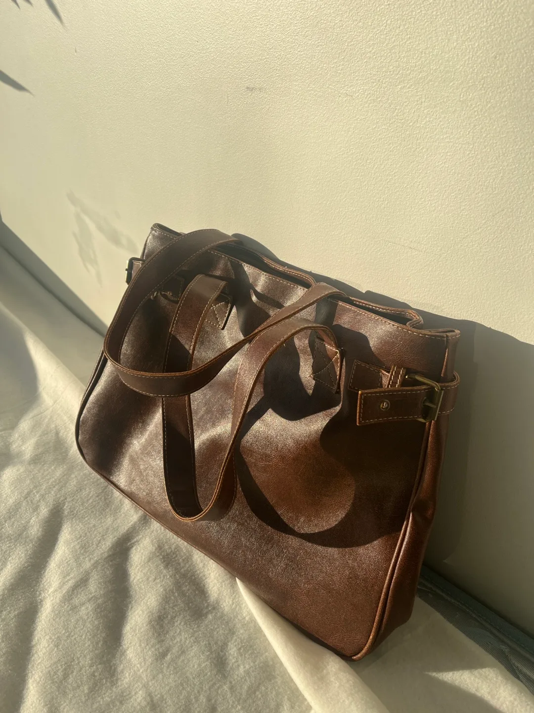 Brown Leather Tote Bag thumbnail