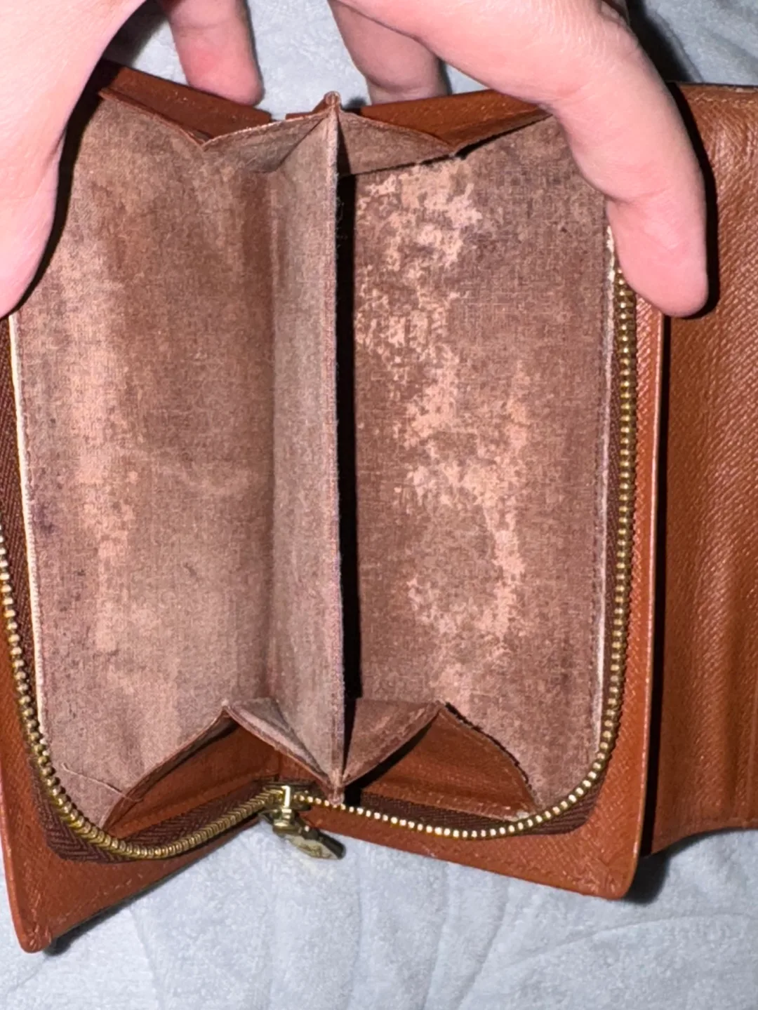 Authentic Louis Vuitton Monogram Canvas Wallet image indicator(10)