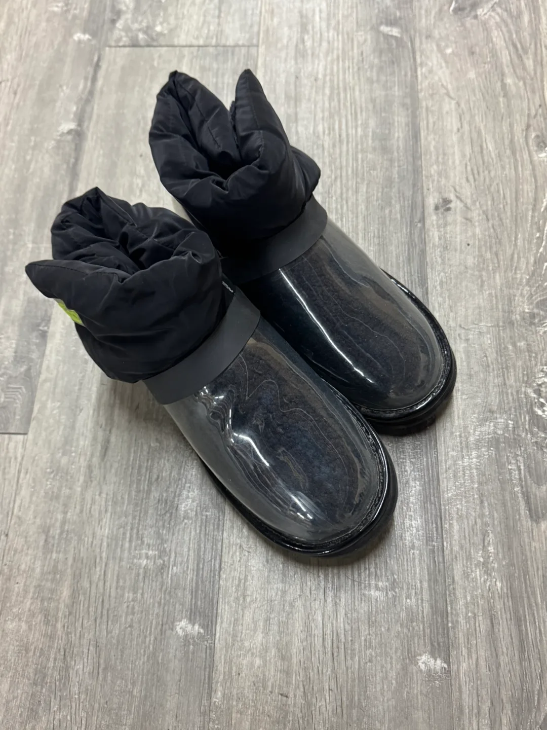 UGG Neumel Chukka Clear Boots image indicator(2)