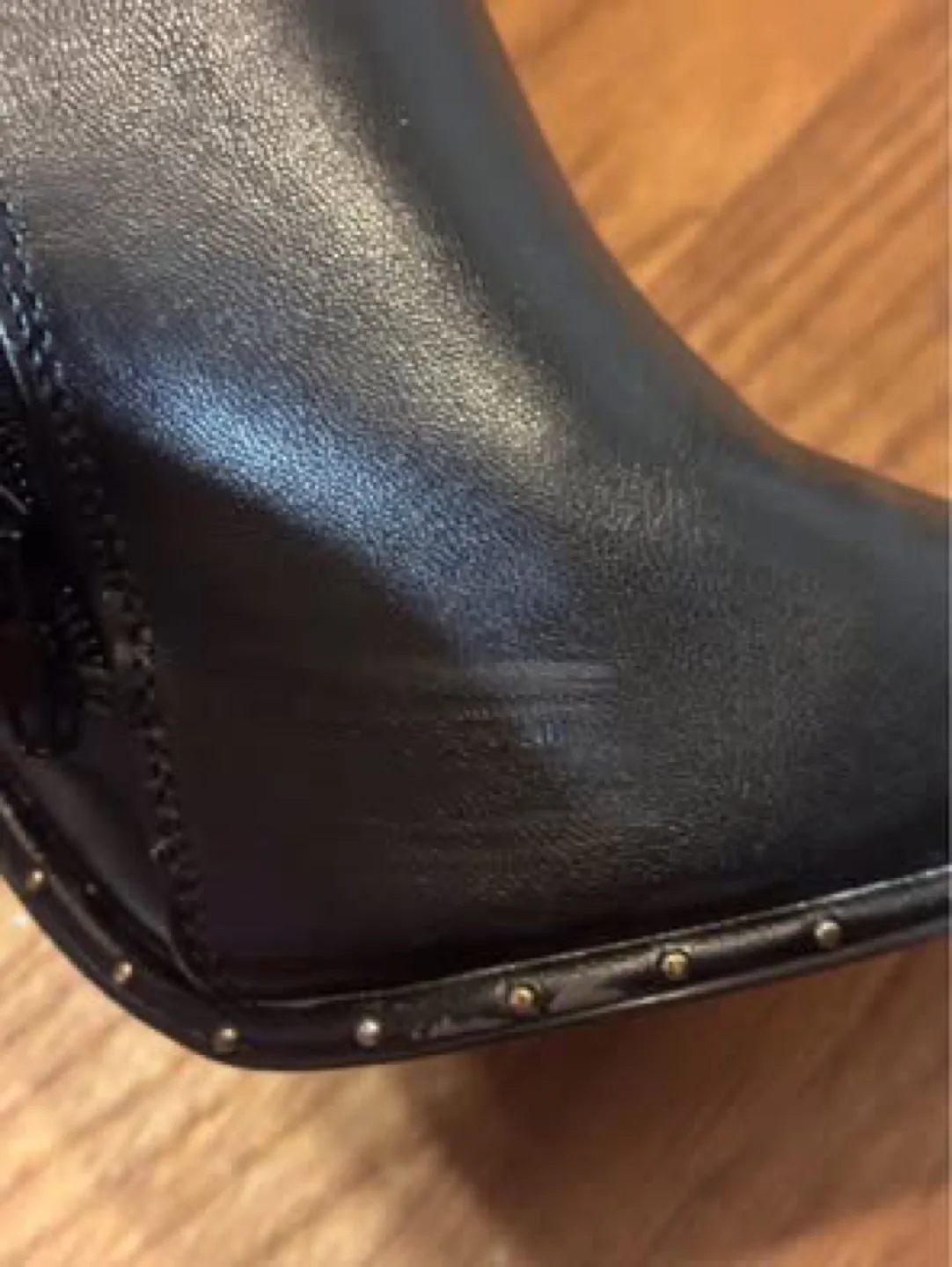 Le Château Black Pointed-Toe Ankle Boots image indicator(5)