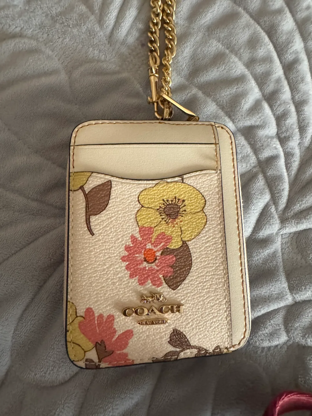 Coach Floral Card Case with Chain image indicator(9)