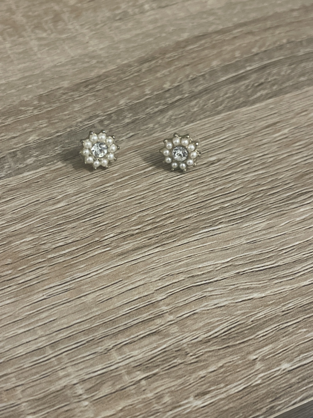 Pearl and Crystal Flower Stud Earrings