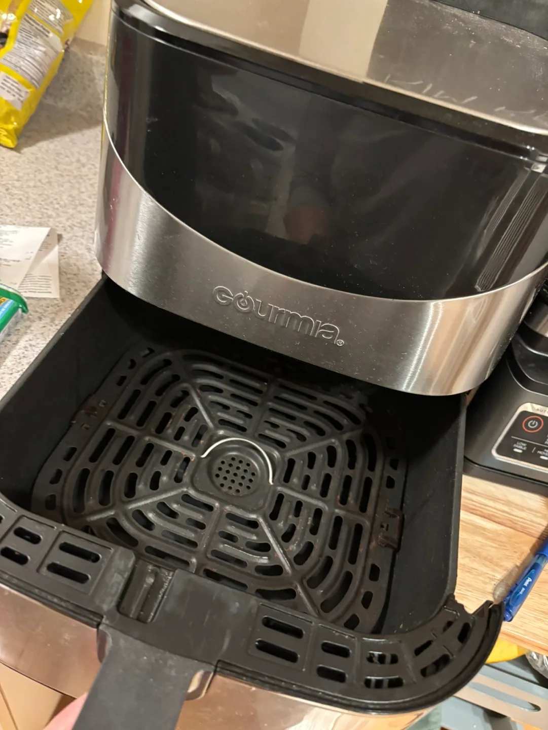 Gourmia Air Fryer GAF580 - 1700W image indicator(2)