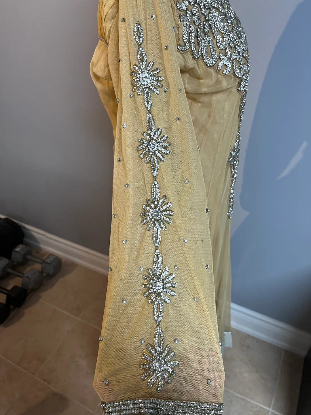 Beautiful Beige Embroidered Shalwar Kameez image indicator(3)