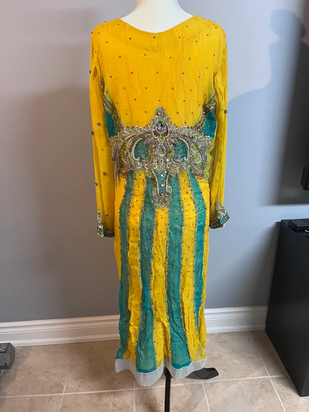 Gorgeous Yellow and Teal Embellished Shalwar Kameez image indicator(2)