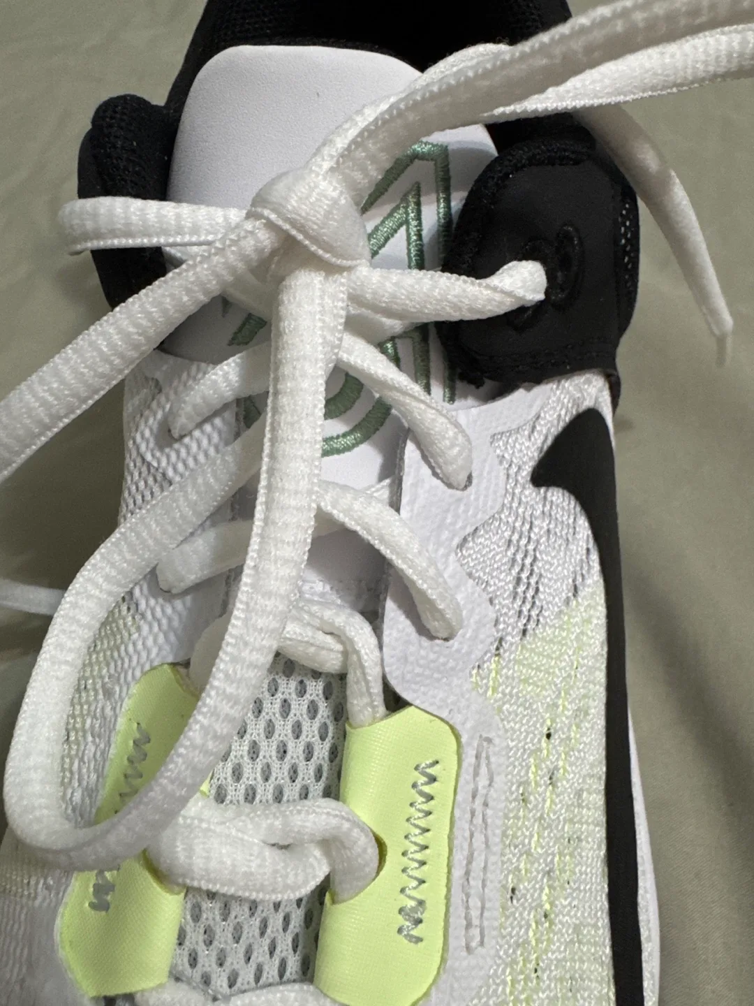 Nike Giannis Immortality 2 Basketball Shoes Men - Size US 7 image indicator(4)