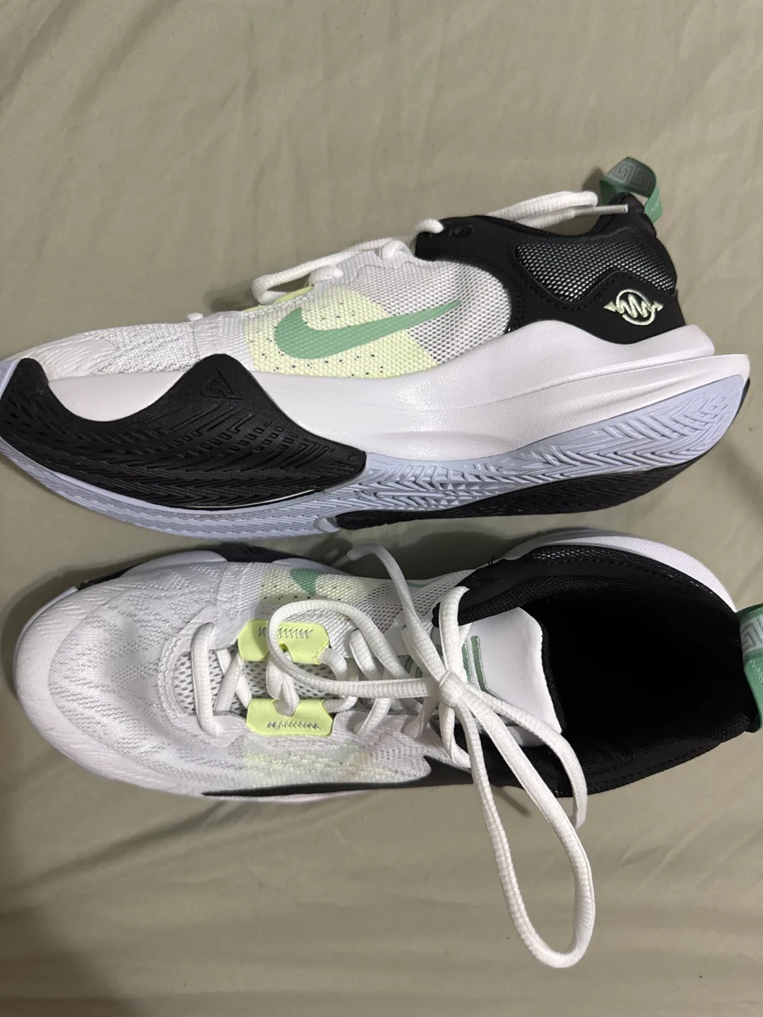 Nike Giannis Immortality 2 Basketball Shoes Men - Size US 7 image indicator(2)