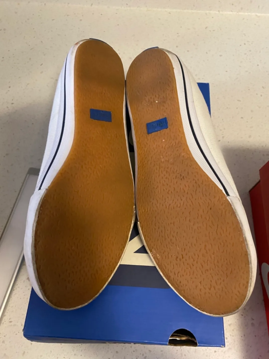 Keds Women's White Canvas Sneakers - Size 7M image indicator(3)