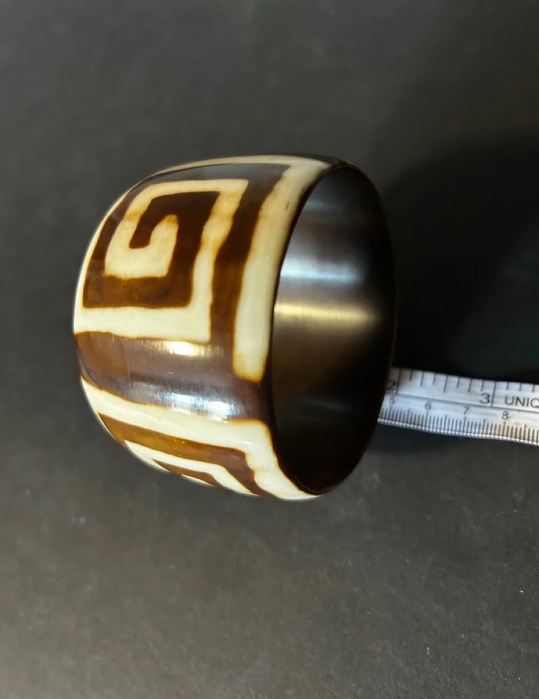 Unique Ethnic Resin Bangles image indicator(6)