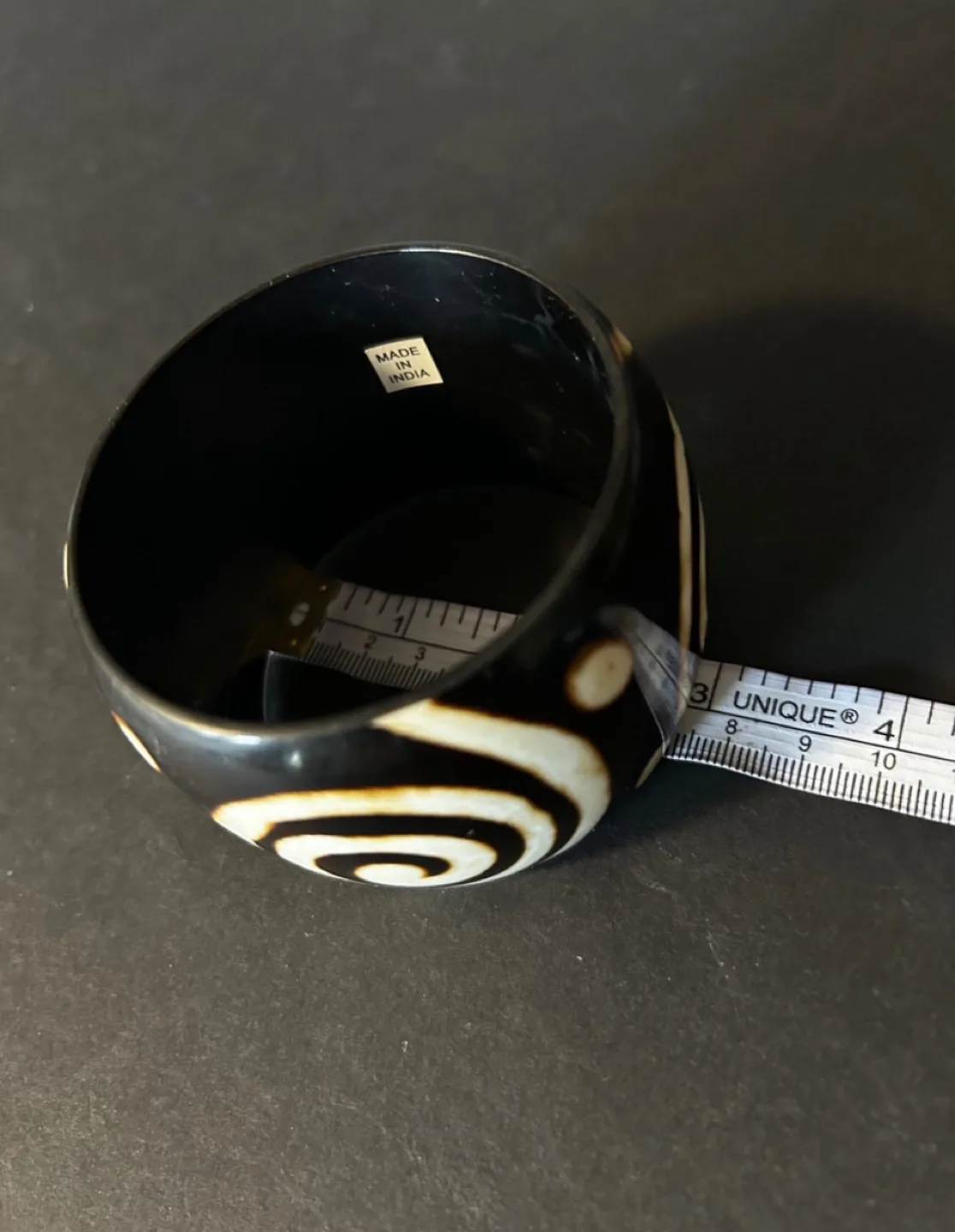 Unique Ethnic Resin Bangles image indicator(7)