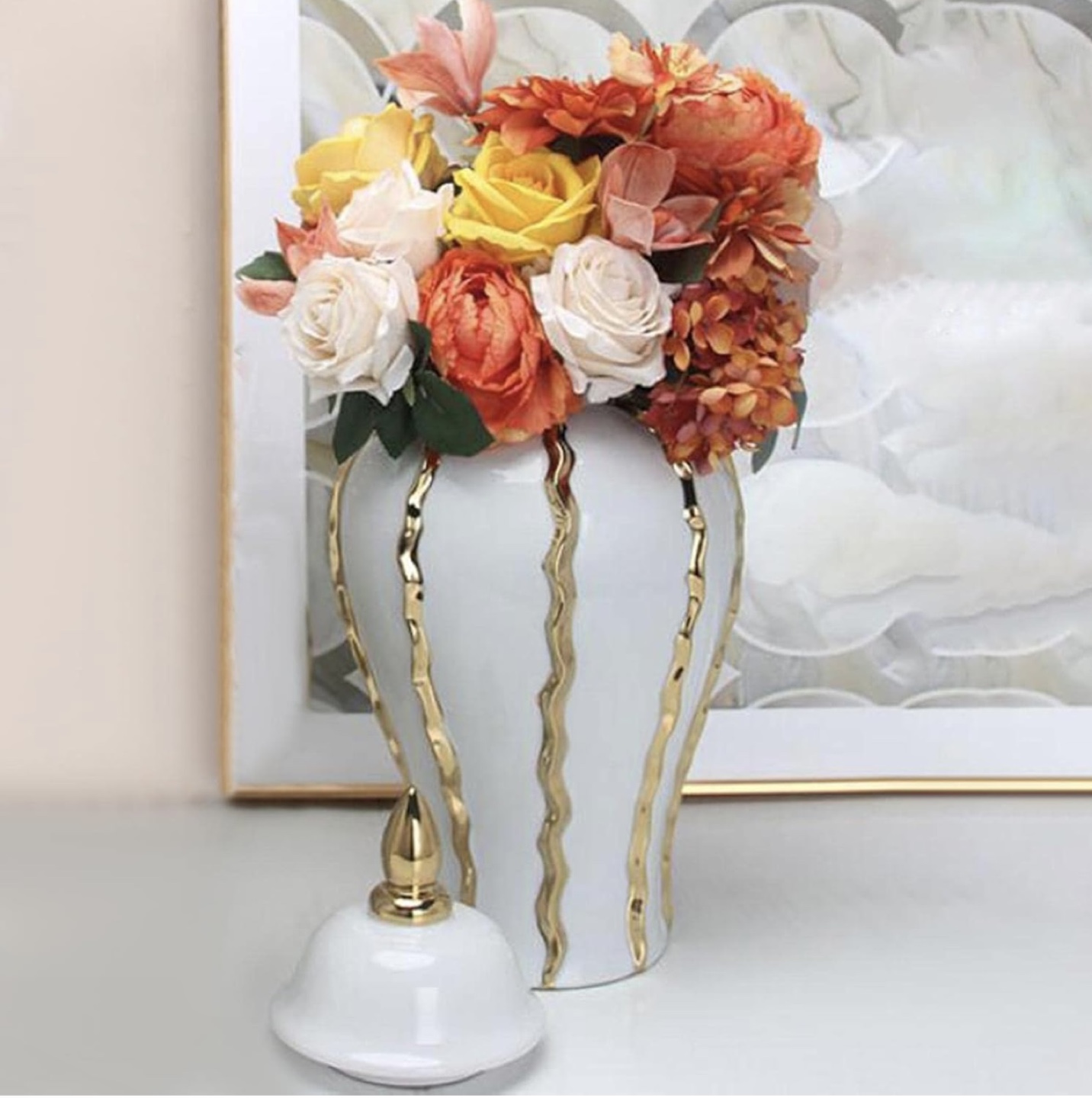 Elegant White and Gold Ceramic Jar with Lid - photo 2