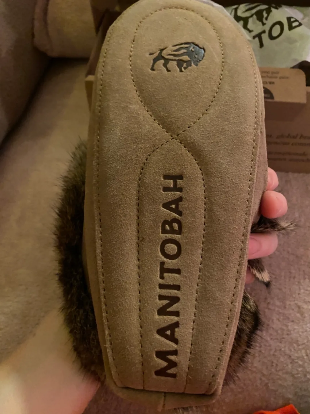 NIB Manitoba’s Mukluk Tipi Slippers 8 image indicator(2)