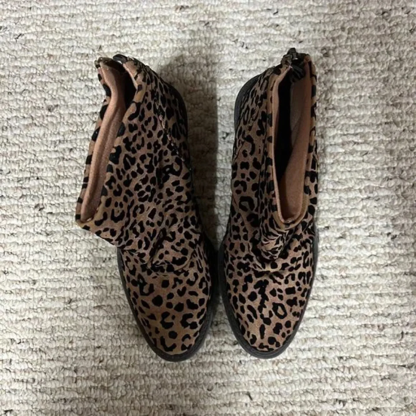 Women's Leopard Print Ankle Boots - Size 7 1/2 image indicator(5)