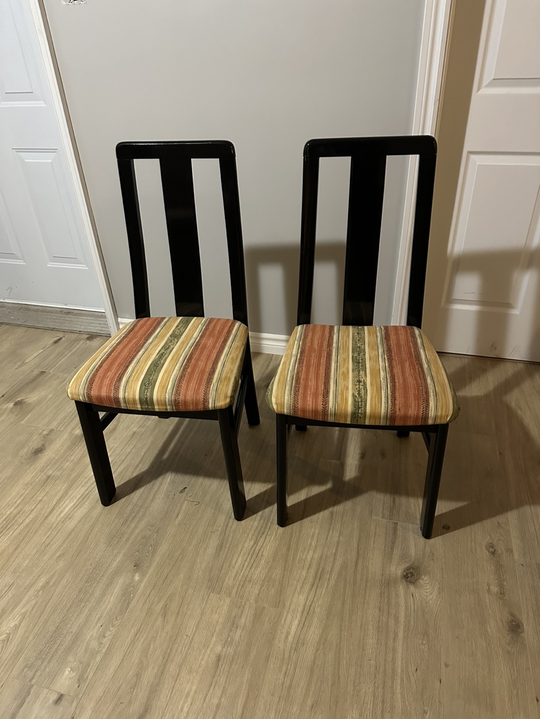 Pair of Mid-Century Modern Dining Chairs