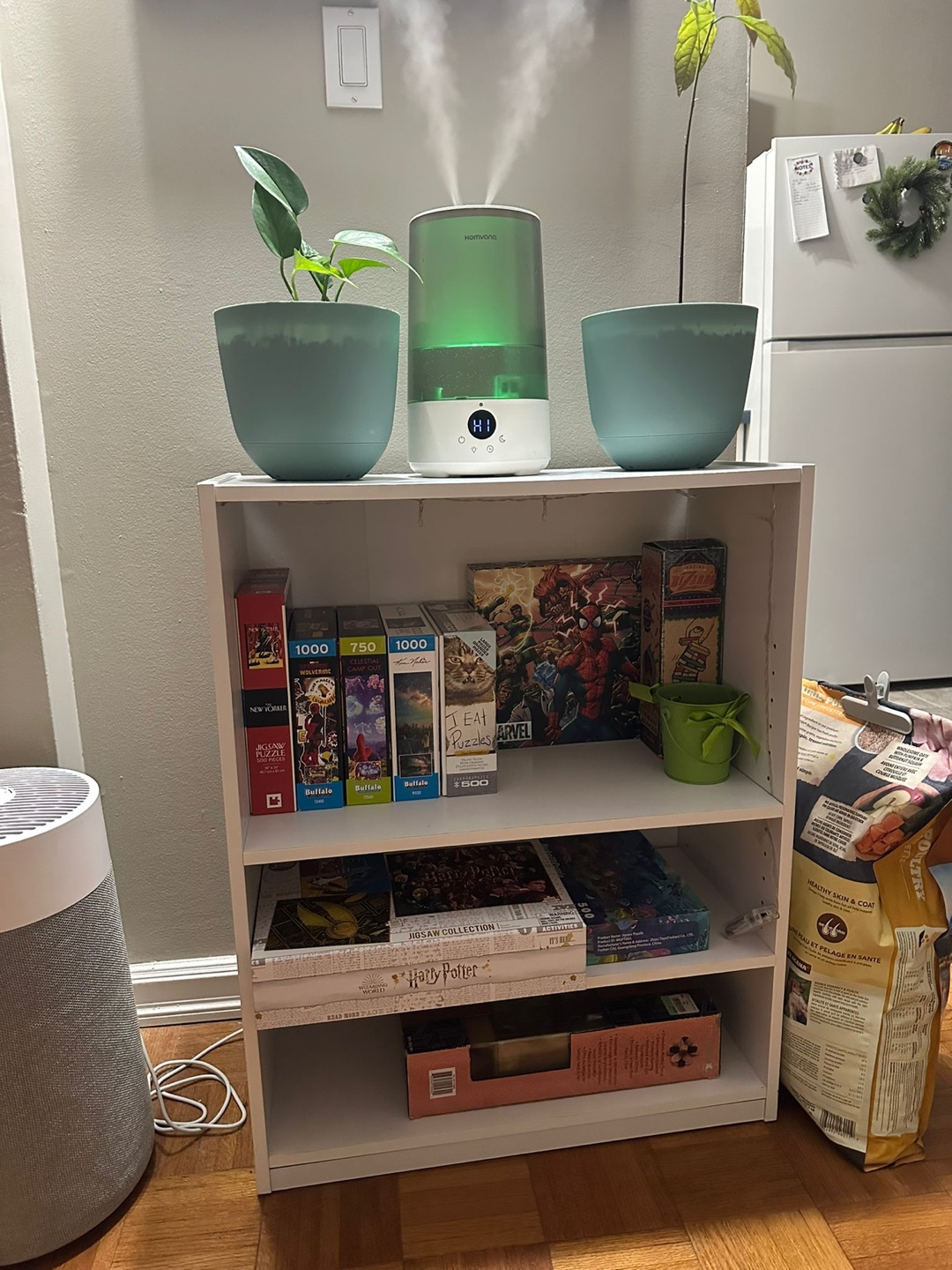 White 3-shelf bookcase pickup before 31 January