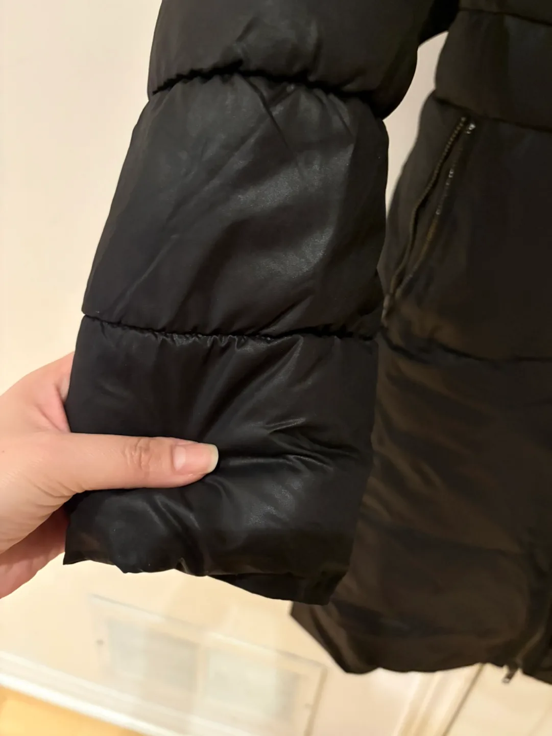 H&M Black Puffer Coat - Size 6 image indicator(4)