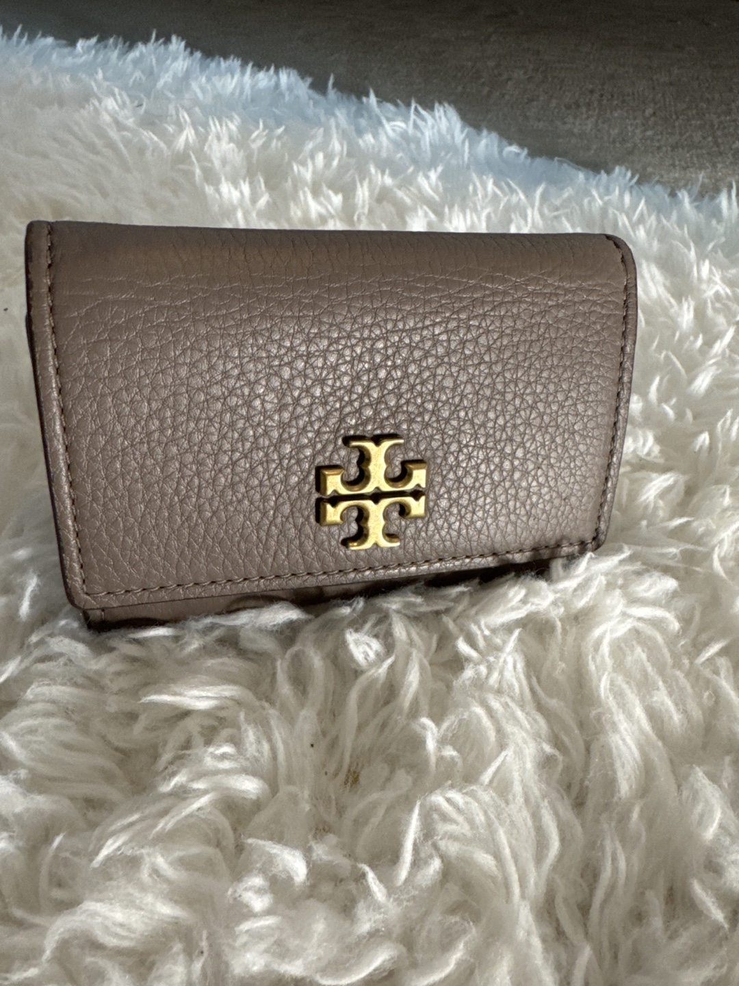 Tory Burch Robinson Tri-Fold Wallet