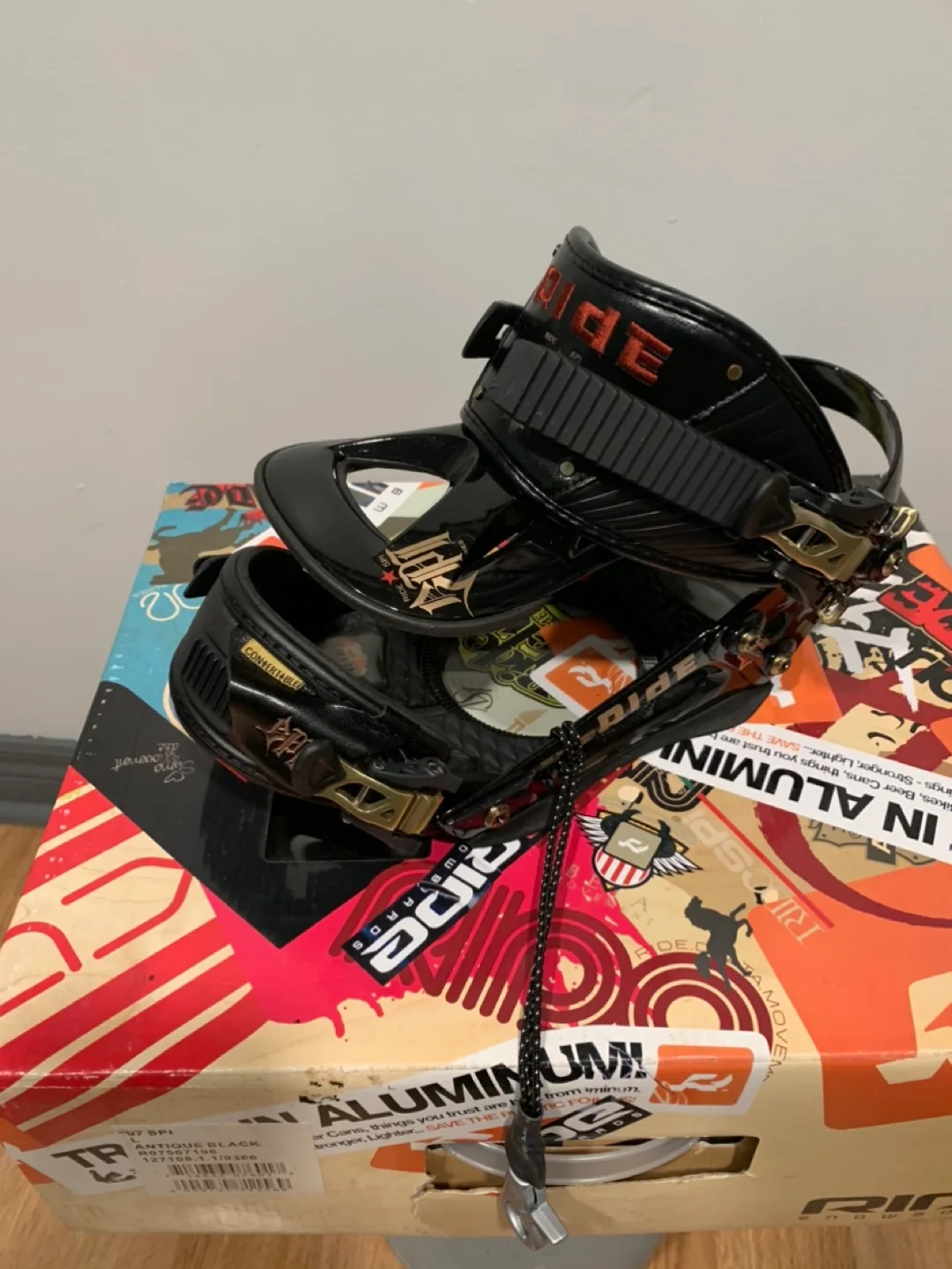 Ride Snowboard Package - Includes Boots & Bindings image indicator(6)