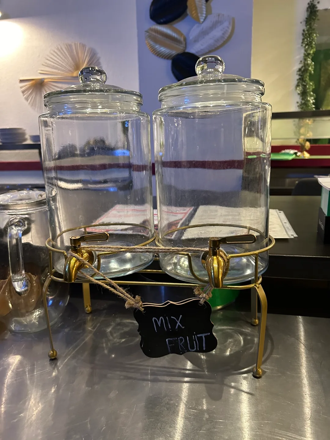 Restaurant closing sale image indicator(3)