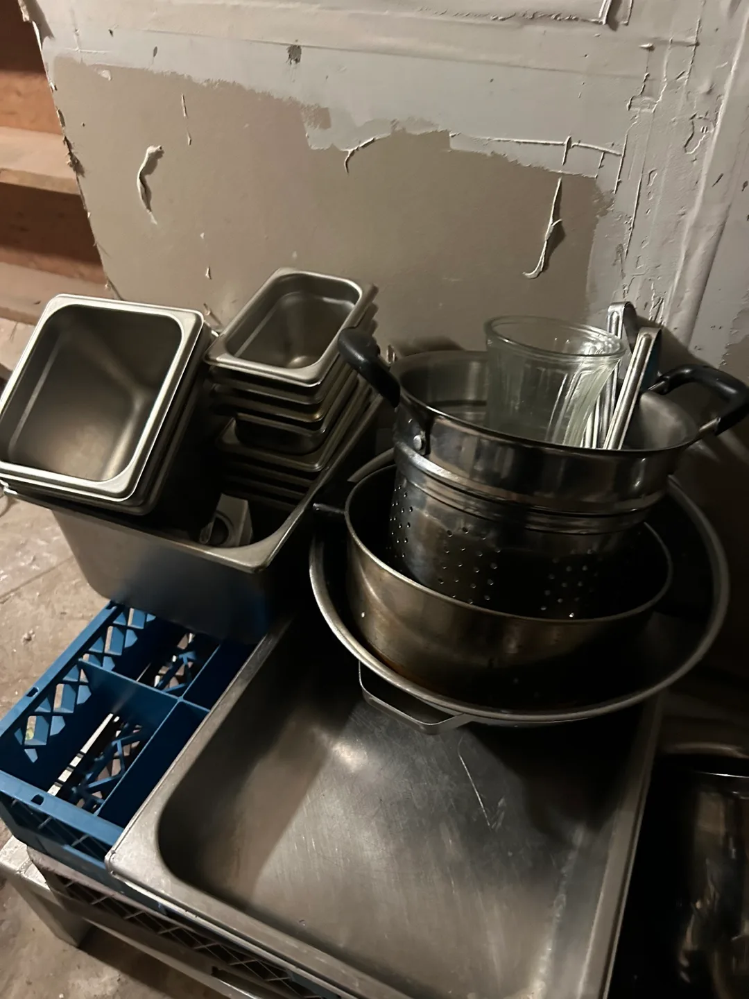 Restaurant closing sale image indicator(9)