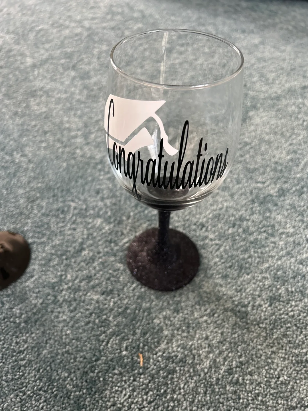 Set of 2 Graduation Wine Glasses image indicator(3)