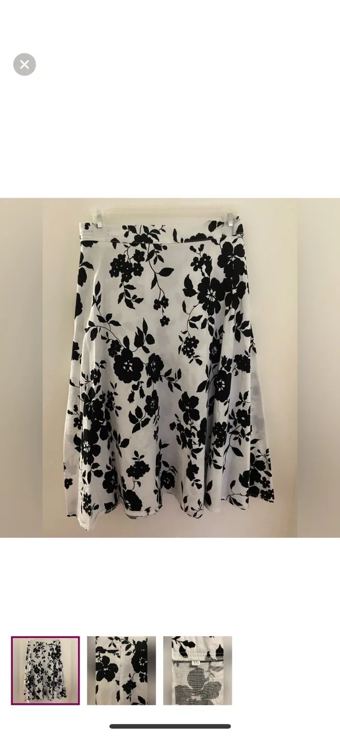 Women's Black and White Floral A-Line Skirt - Size XXL thumbnail