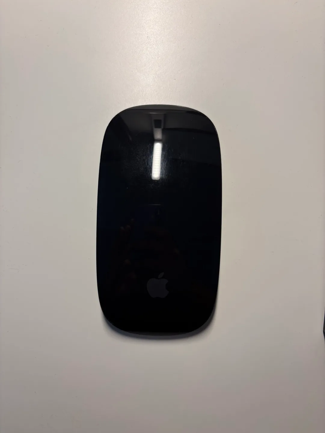 Apple Magic Mouse 2 - Space Grey image indicator(3)