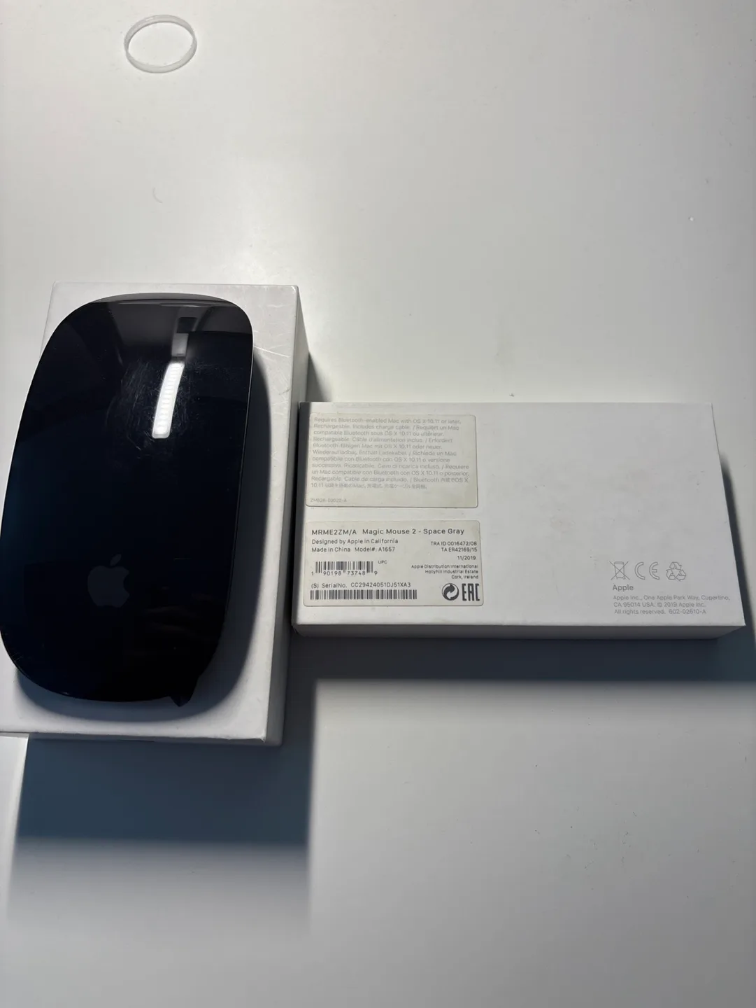 Apple Magic Mouse 2 - Space Grey image indicator(2)