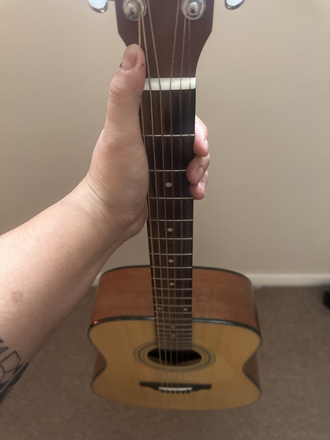 Yamaha Acoustic Guitar - photo 2