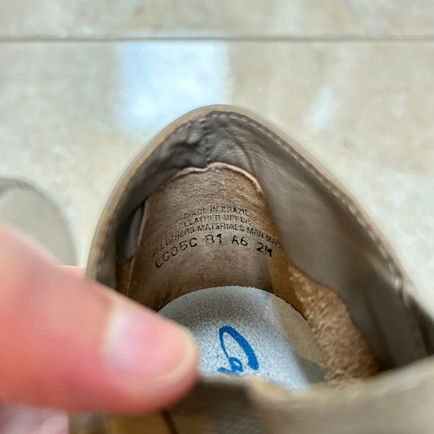 Capezio Beige Tan Jazz Dance Shoes (Size 2M) image indicator(3)