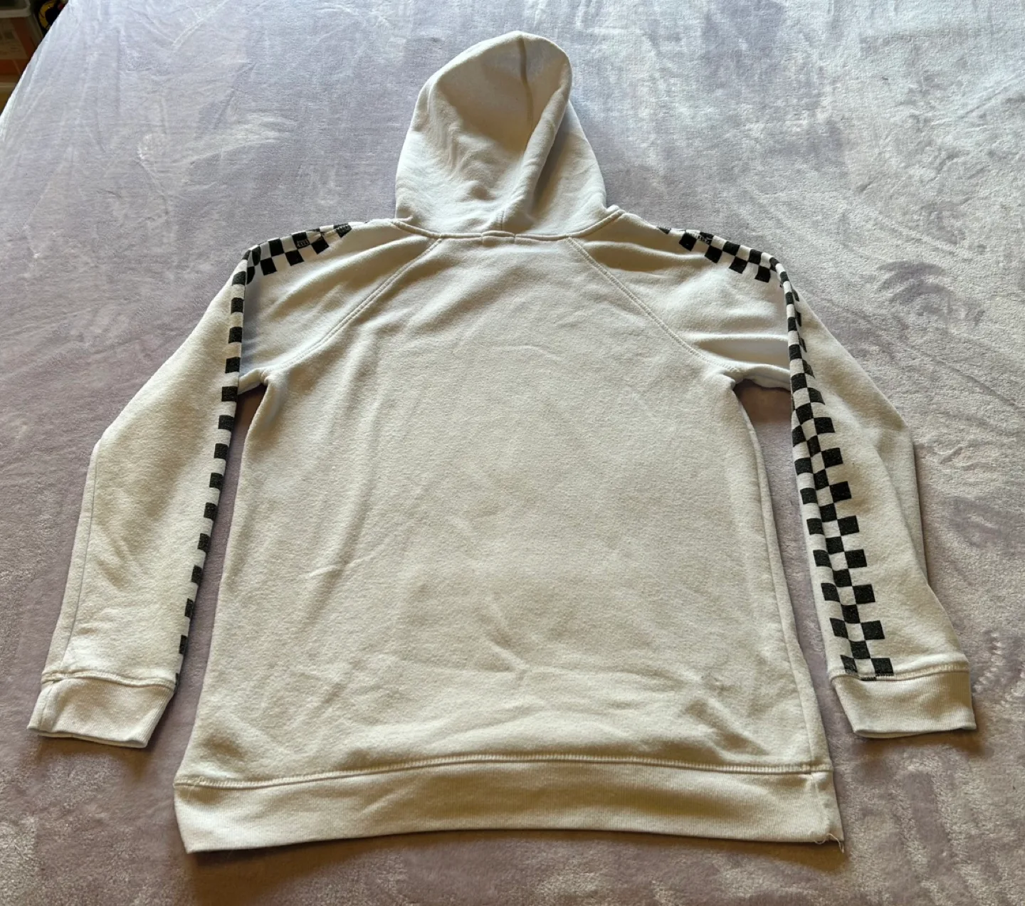 ✨✨Ardene Legendary Rose Hoodie - Size M image indicator(4)