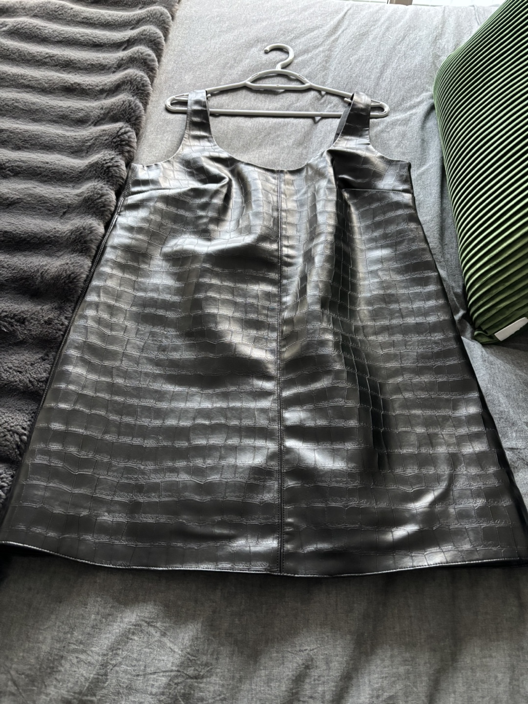 H&M Divided Vegan Leather Mini Dress. (New) Size Medium - photo 5