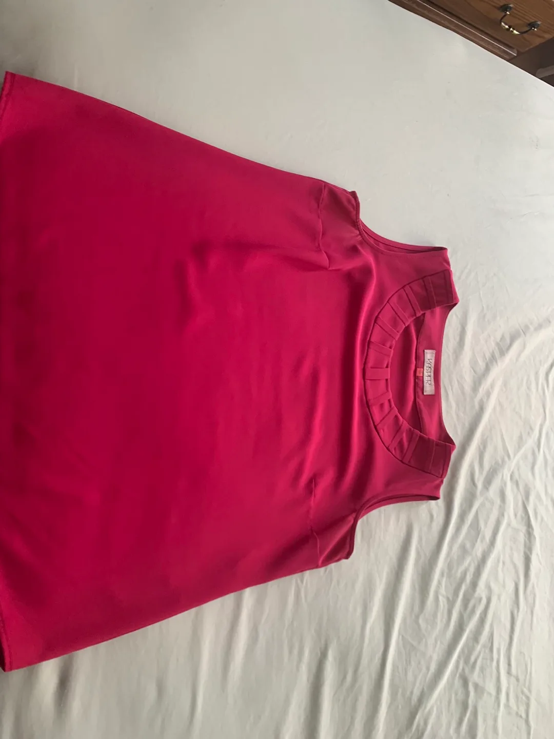 Kasper Sleeveless Pink Blouse, Size M image indicator(2)