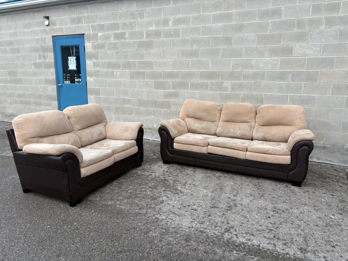 FREE DELIVERY• BEIGE MODERN COUCH / SOFA SET (3+2) w/ LEATHER thumbnail