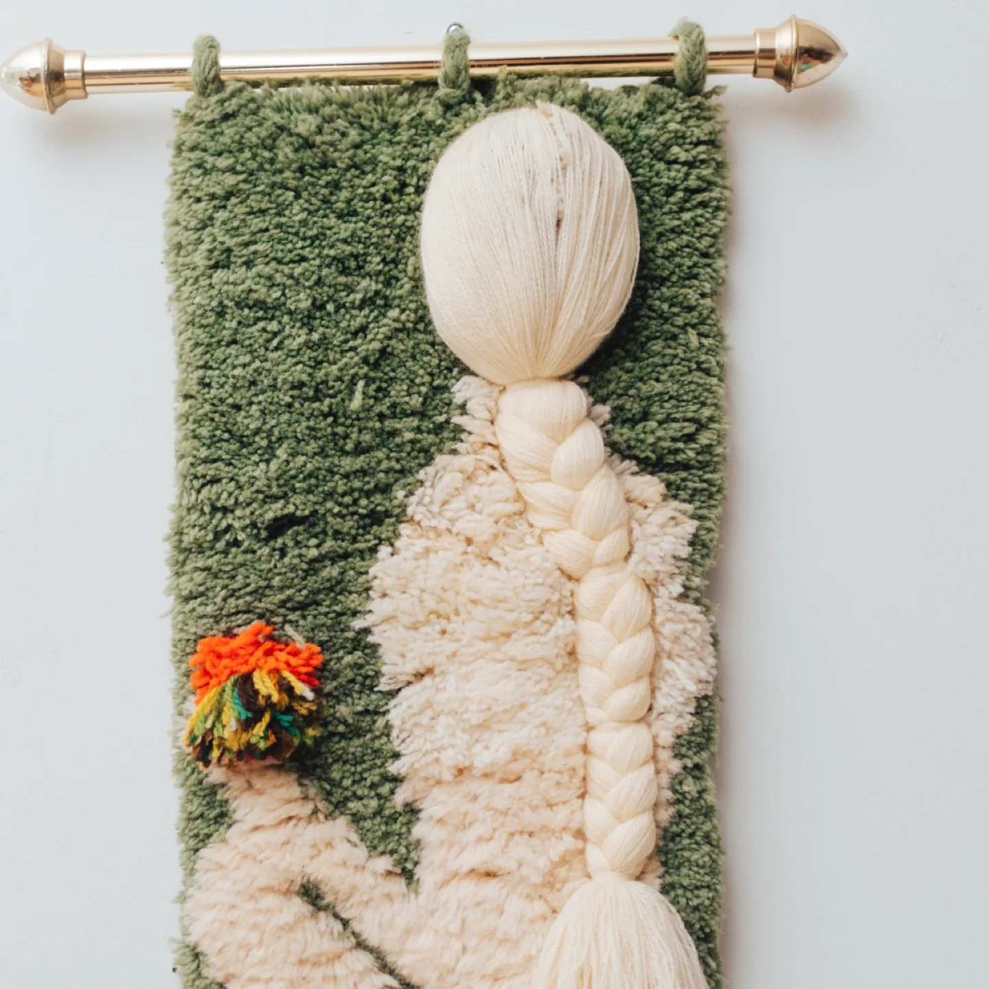 1970’s Vintage Hand-Tufted Wall Hanging 🤎 image indicator(2)