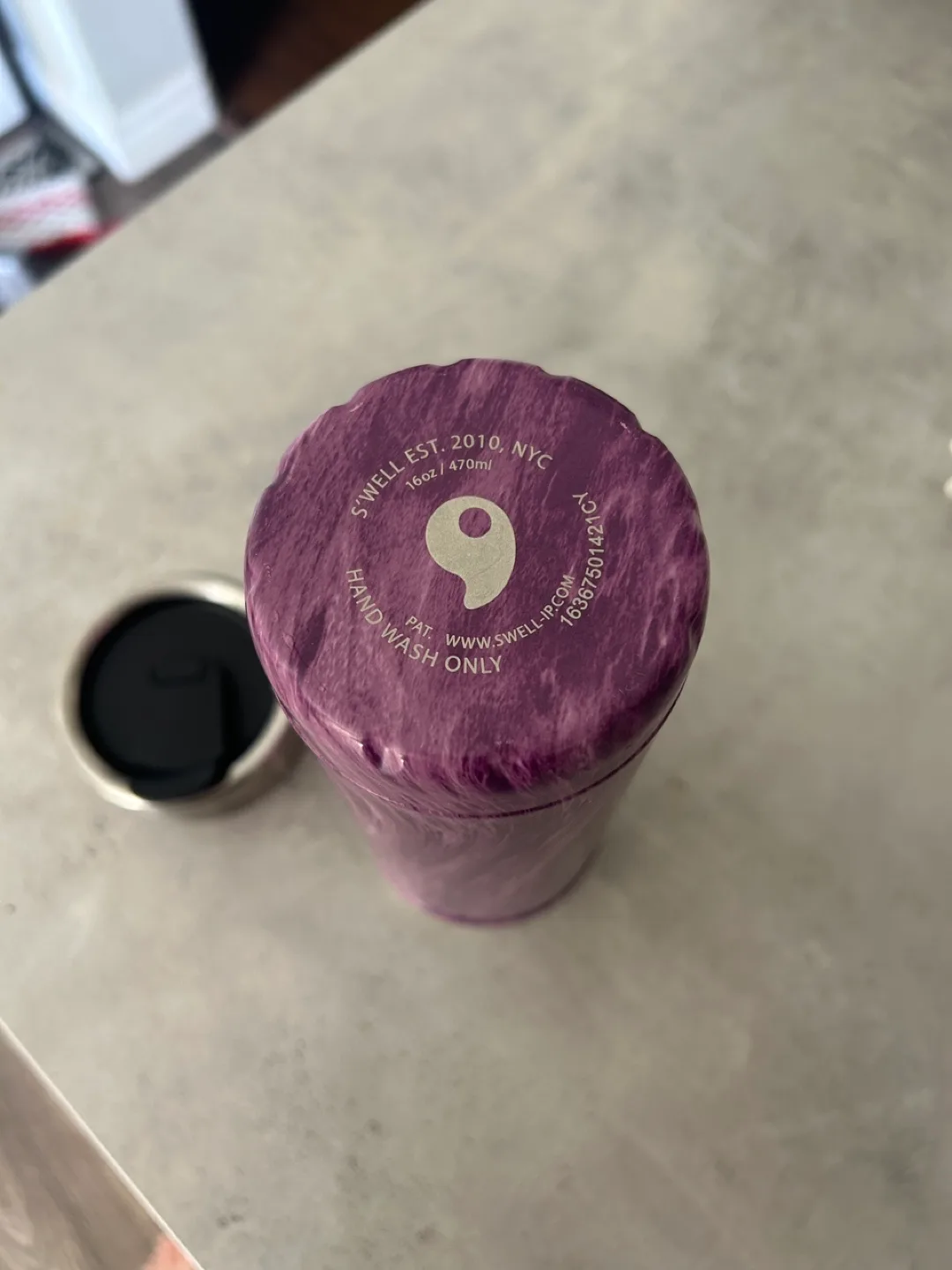 S'well 16oz/470ml Travel Mug - Purple Woodgrain image indicator(2)