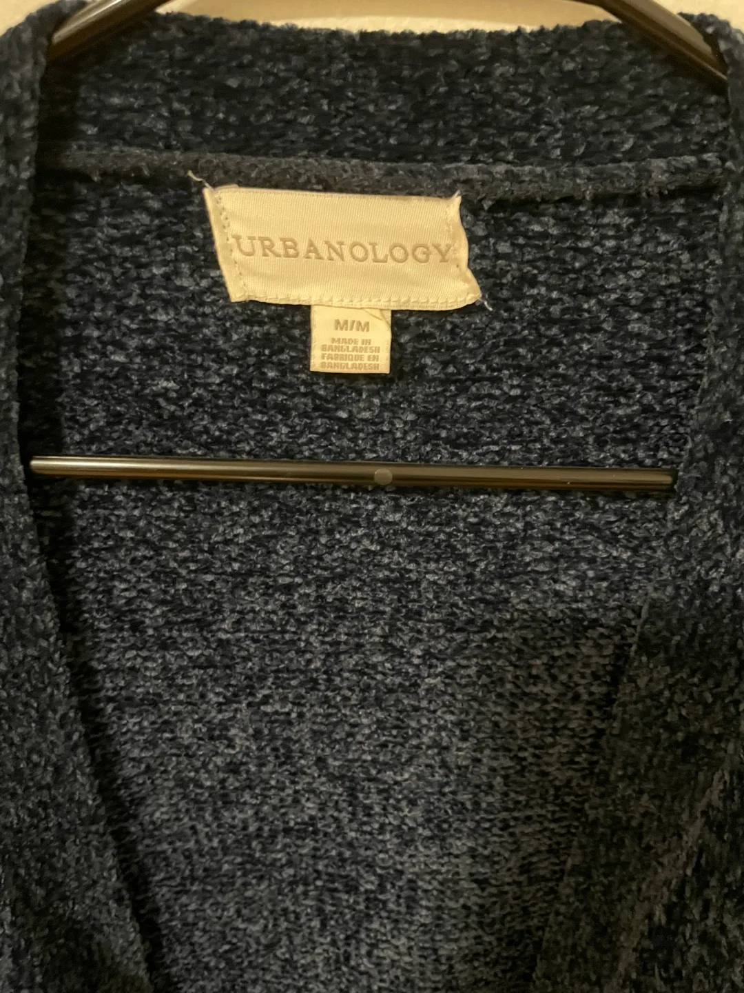 Urbancology Women's Dark Blue Velvet Cardigan Sweater image indicator(3)