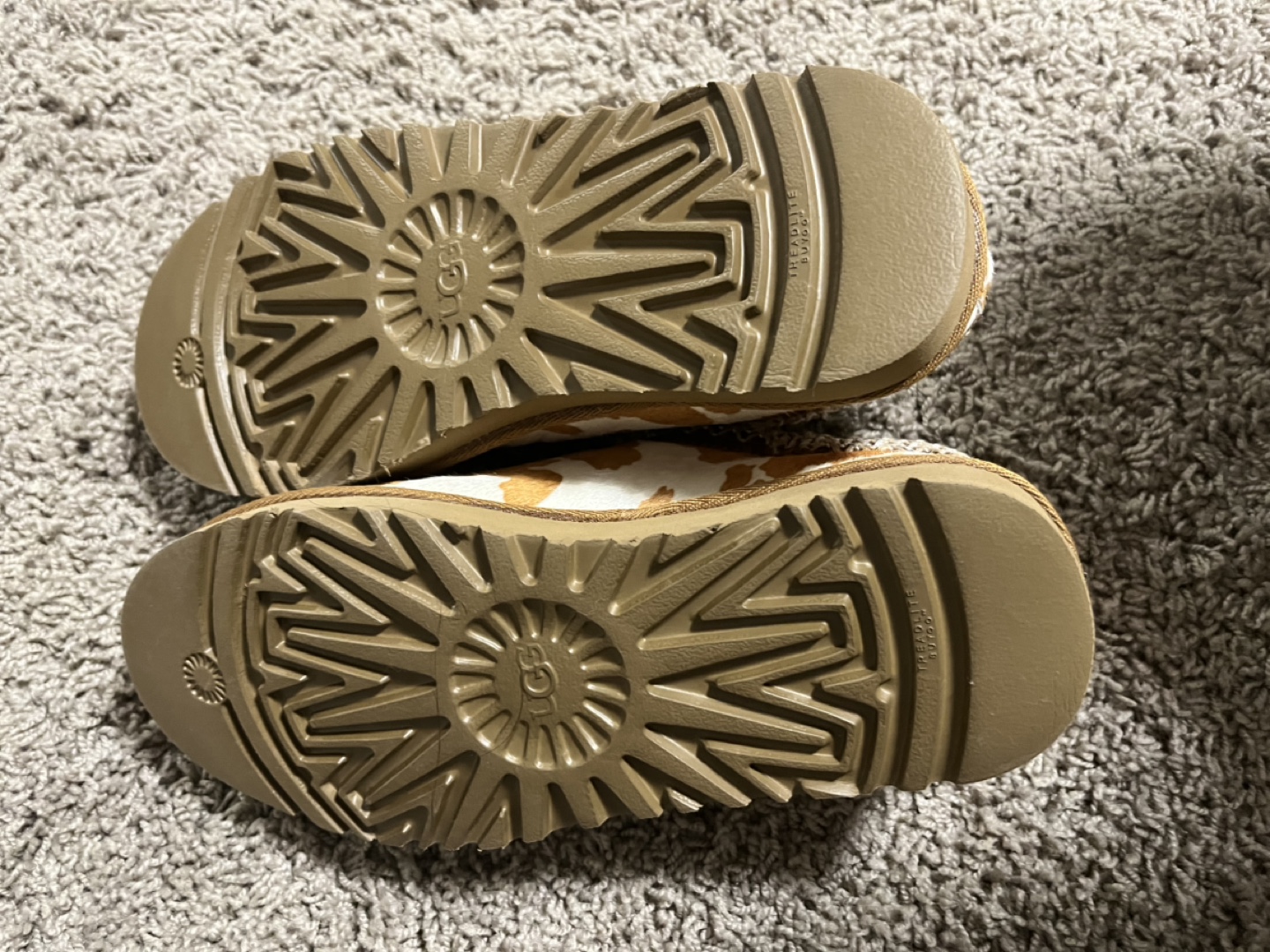 UGG Cow Print Slippers - photo 3