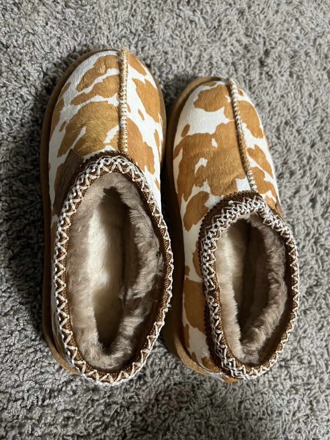 UGG Cow Print Slippers - photo 2