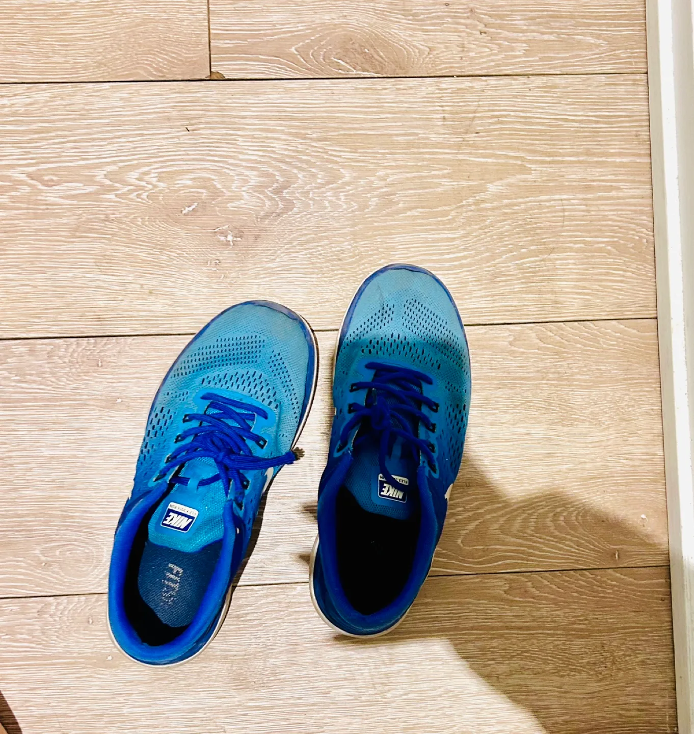 Nike Flex 2016 Women's Running Shoes - Size 8.5 image indicator(2)