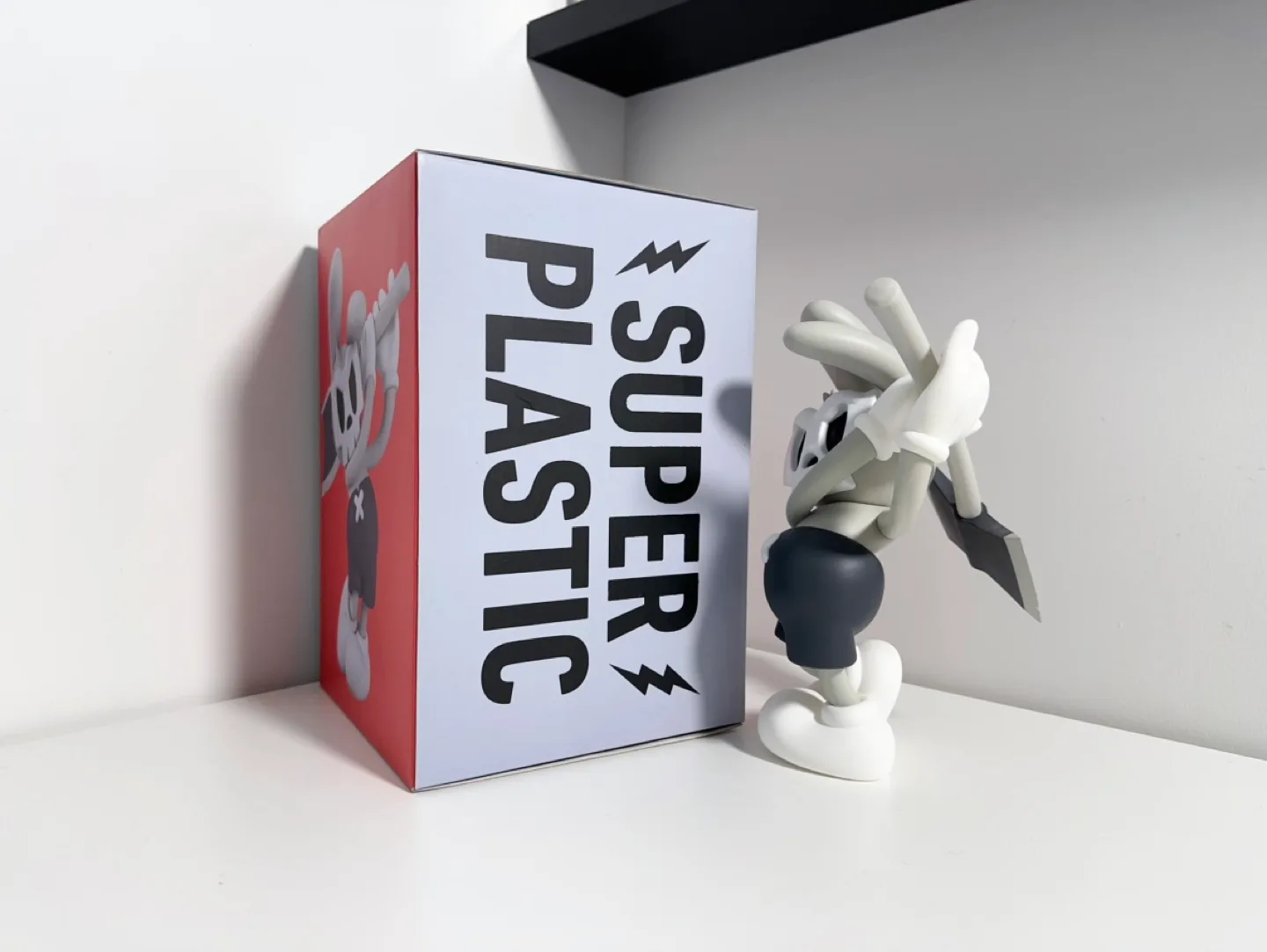 Guggimon x Superplastic Figure image indicator(2)