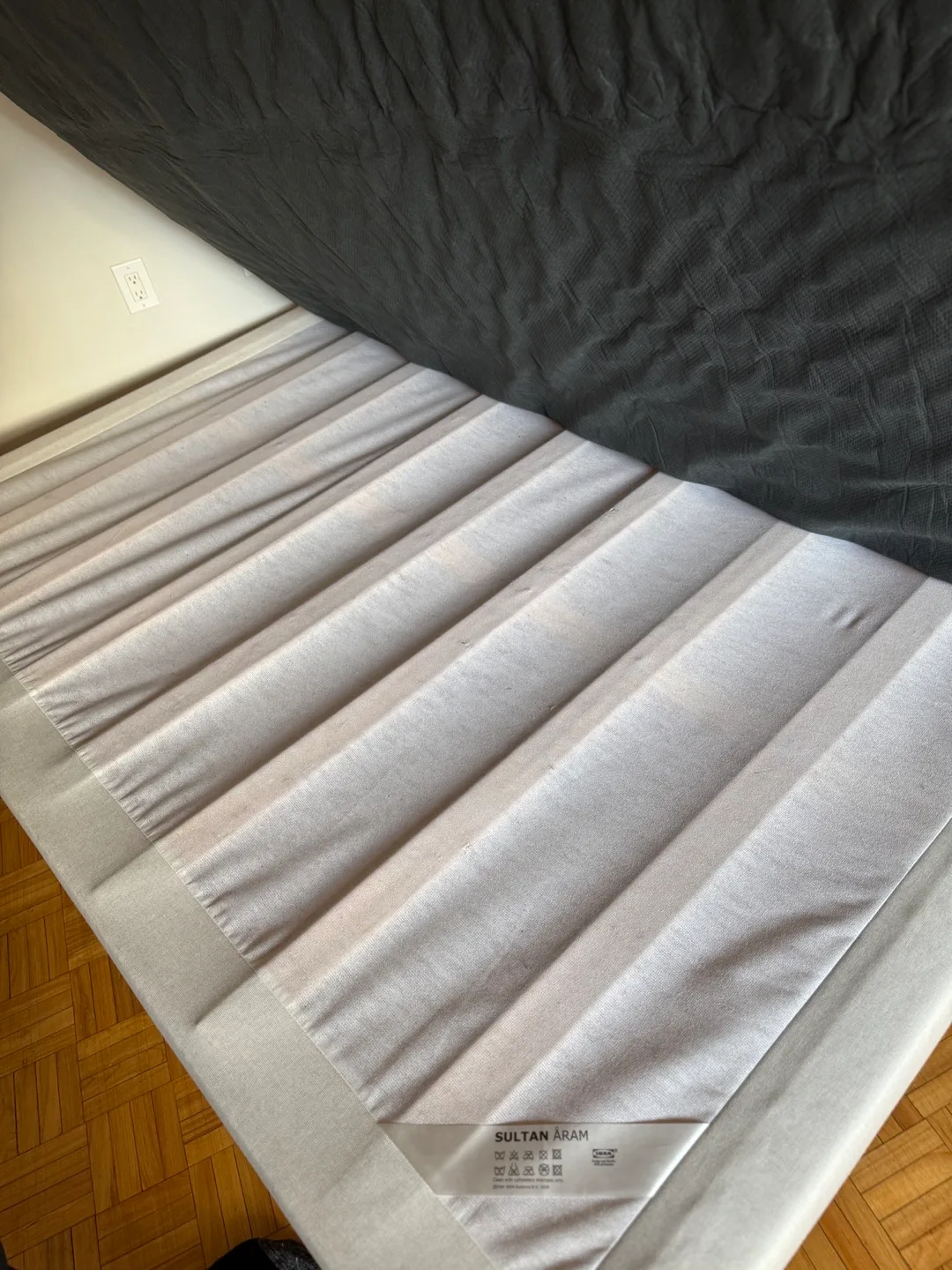 Queen Bed (Mattress+Frame) image indicator(6)