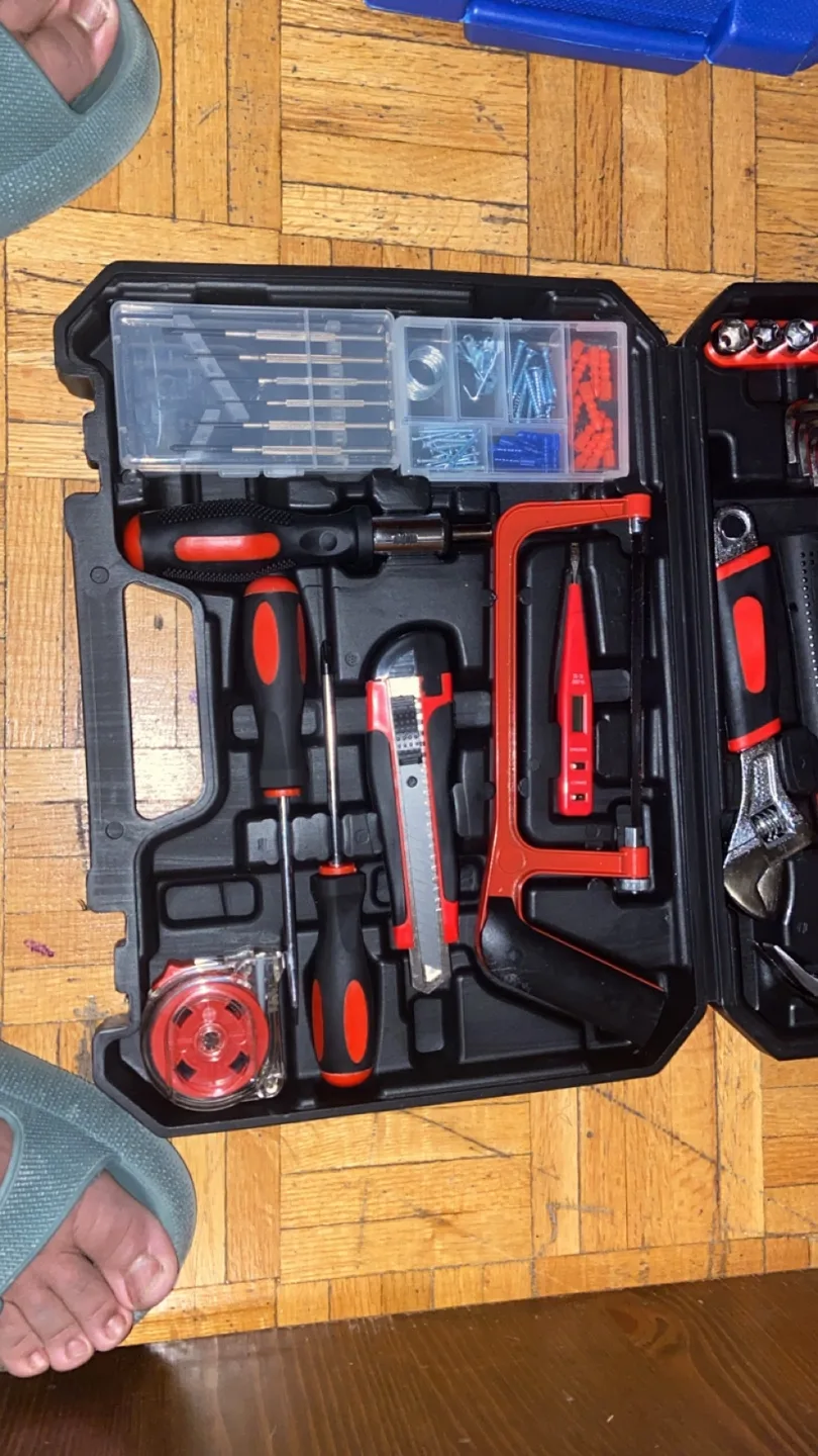 Arrinew 79-Piece Home Repair Tool Kit image indicator(2)