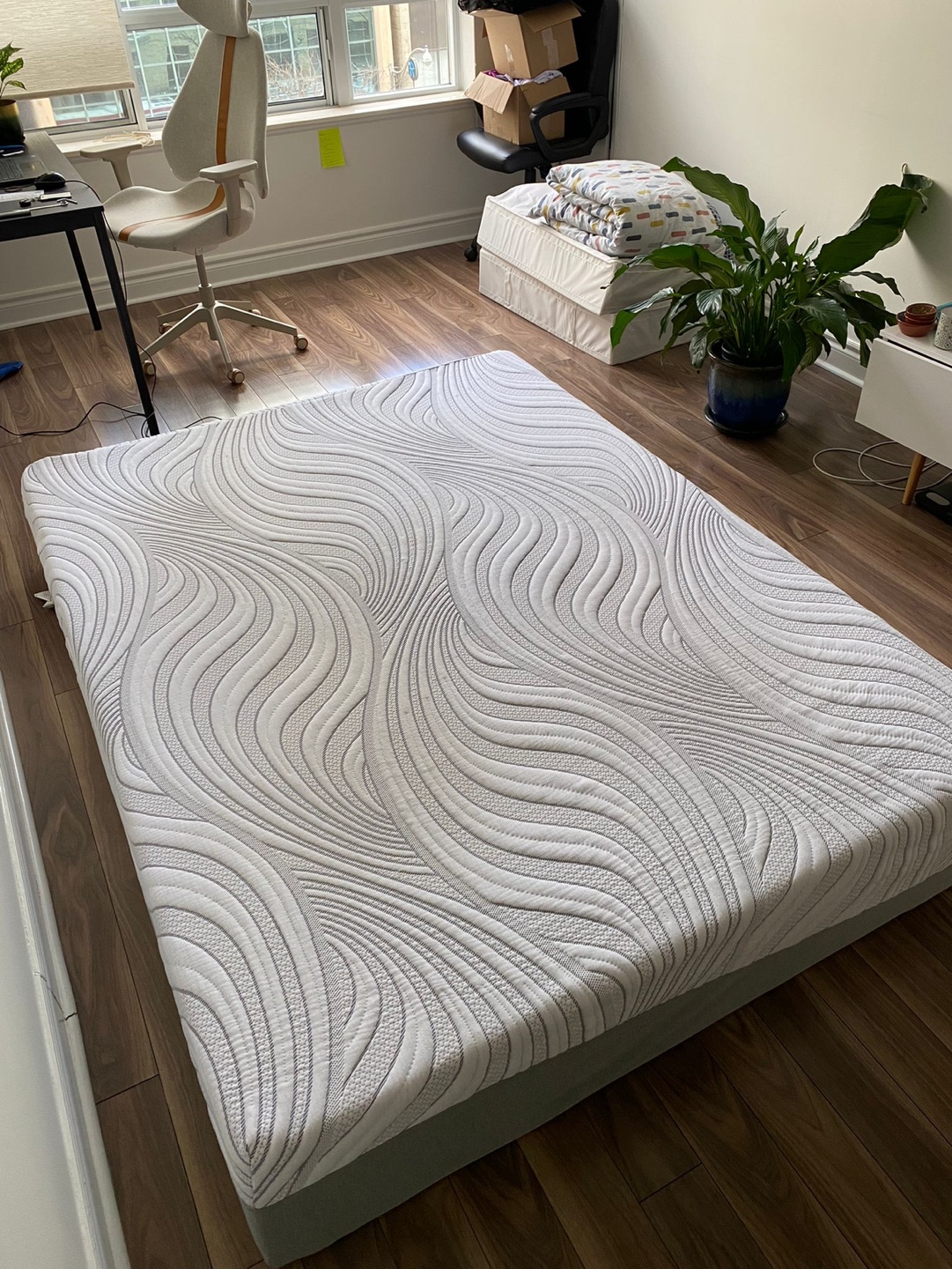 Queen Mattress - Like New